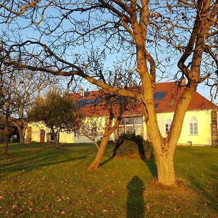 Ferienwohnung Rittergut Rossendorf دريسدن المظهر الخارجي الصورة